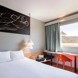 מלון Ibis, סביליה
